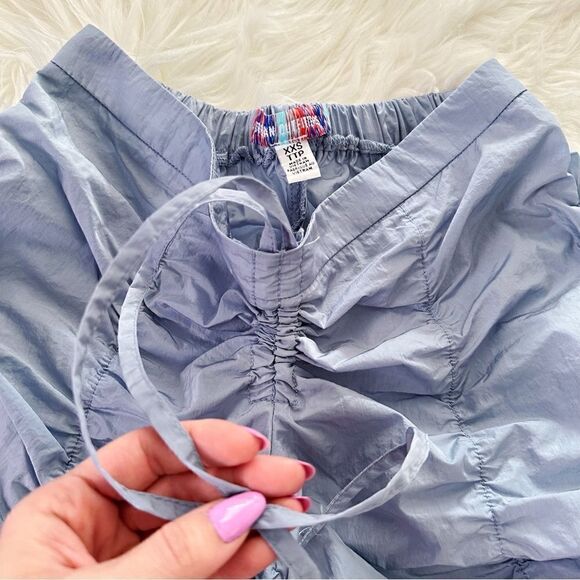 ʟɪᴋᴇ ɴᴇᴡ ᴜᴏ ʀᴜᴄʜᴇᴅ ꜰʀᴏɴᴛ ʀᴇᴛʀᴏ ꜱᴛʏʟᴇ ʟɪɢʜᴛᴡᴇɪɢʜᴛ ʙᴀʟʟᴏᴏɴ ᴘᴀɴᴛꜱ - Picture 13 of 17